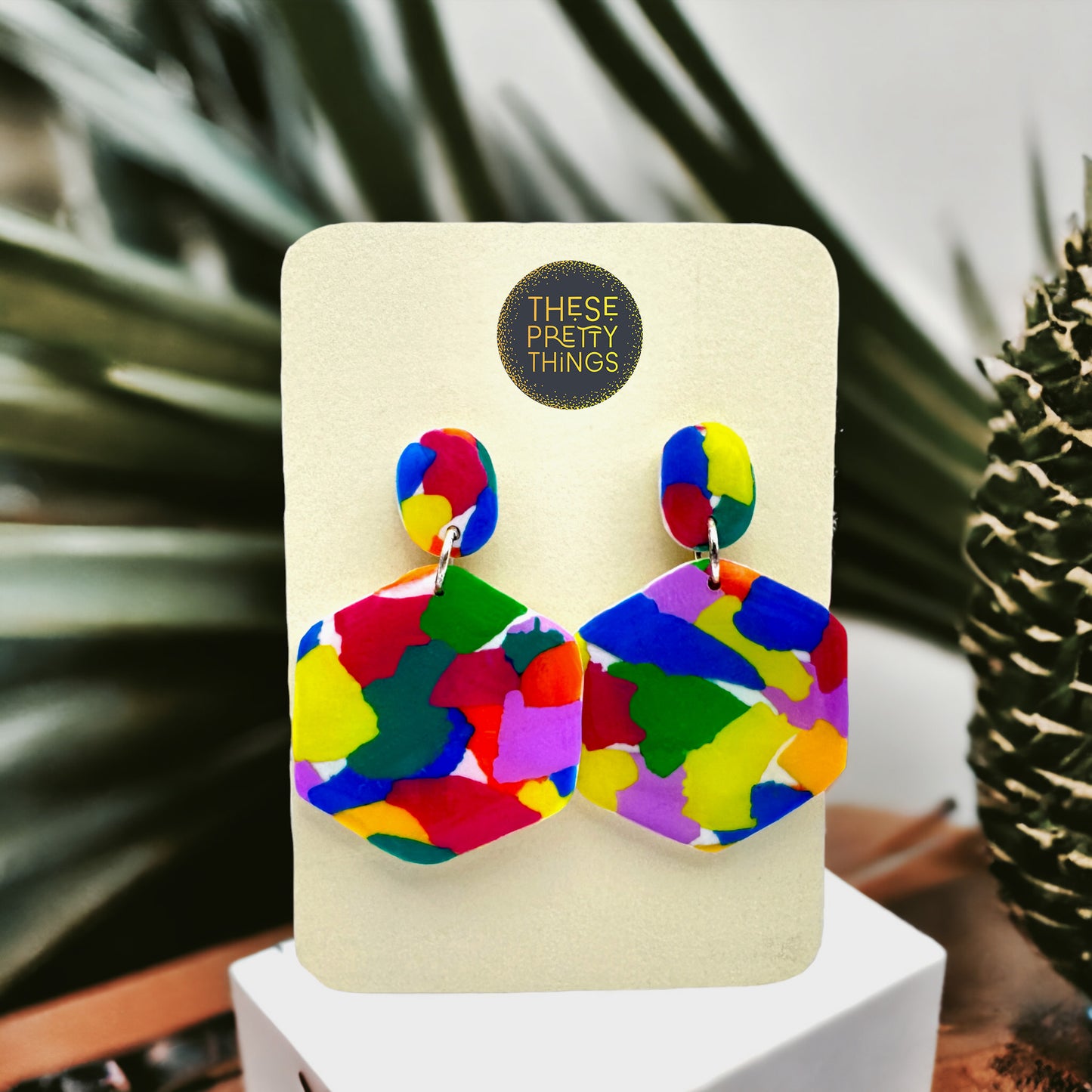 🍹 Club Tropicana Hexagon Earrings
