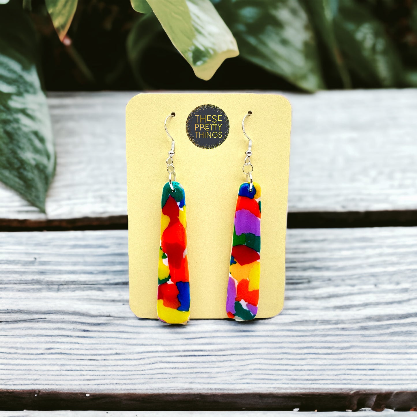 🍹 Club Tropicana Long Rounded Pencil Earrings
