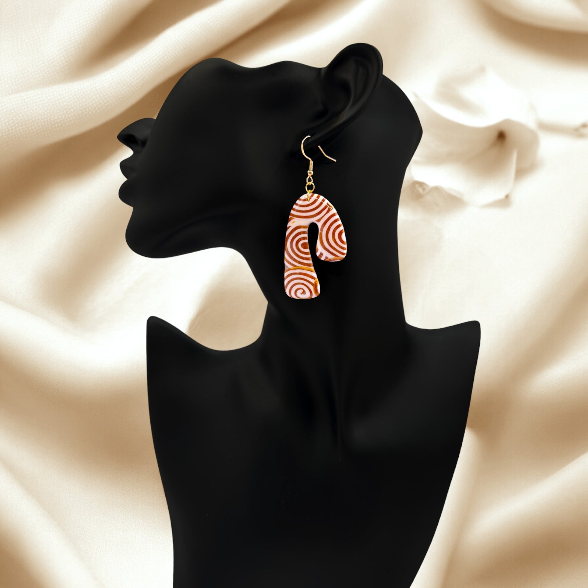 These Pretty Things Aurum Helix Collection Extra Large Freeform Arch Hook Earrings