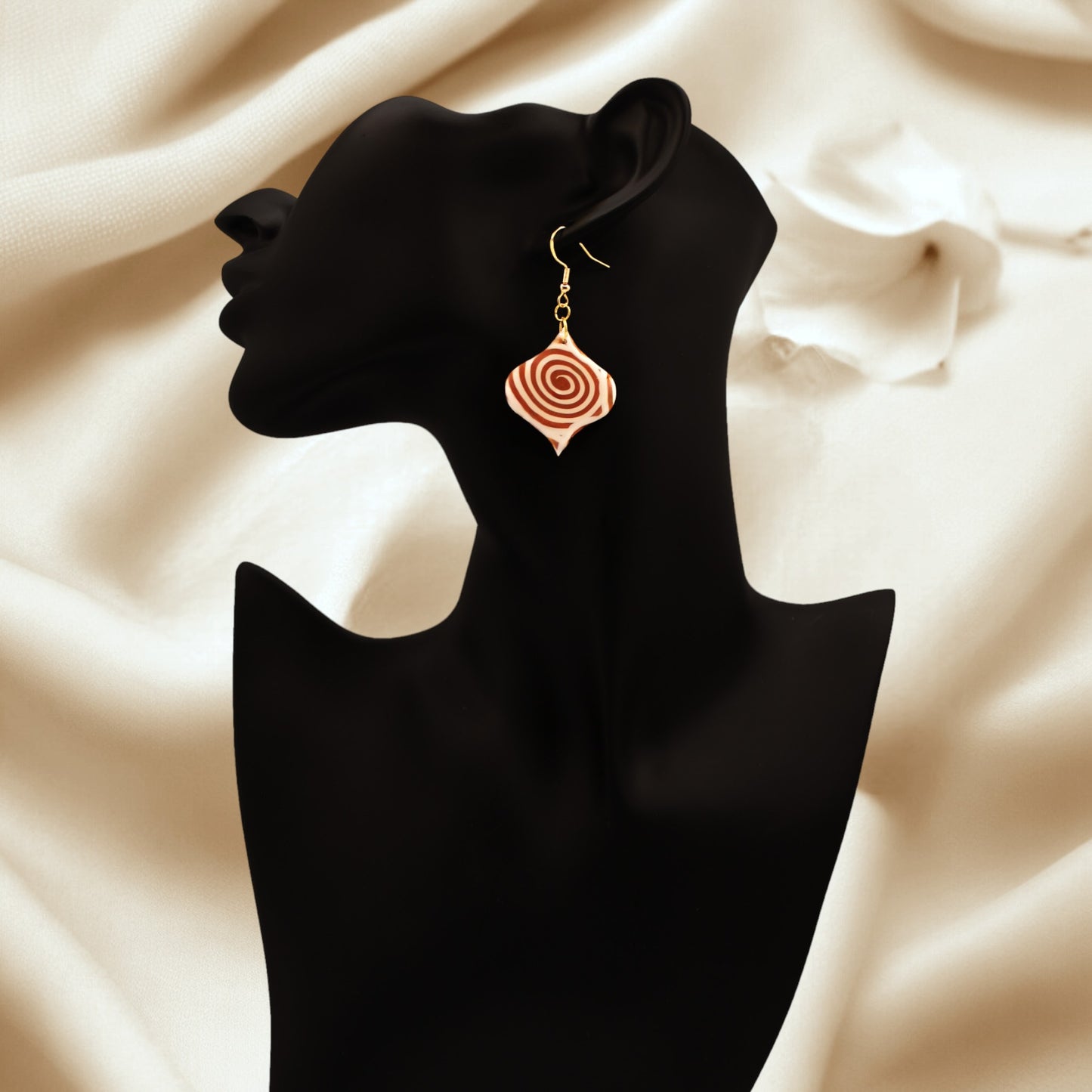 These Pretty Things Aurum Helix Medium Collection Arabesque Hook Earrings