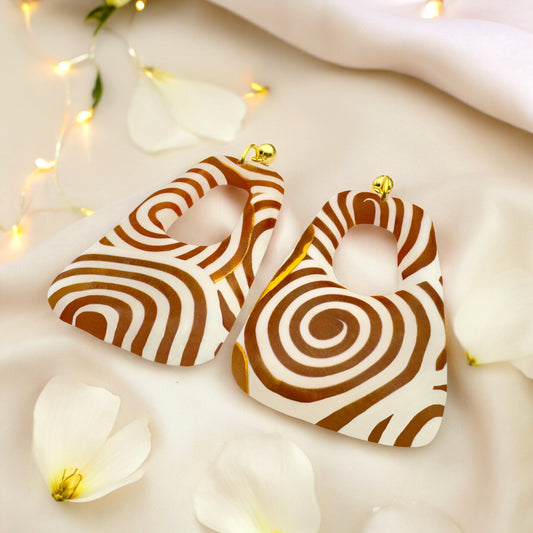 These Pretty Things Aurum Helix Collection Medium Freeform Open Oblong Ball Stud Earrings