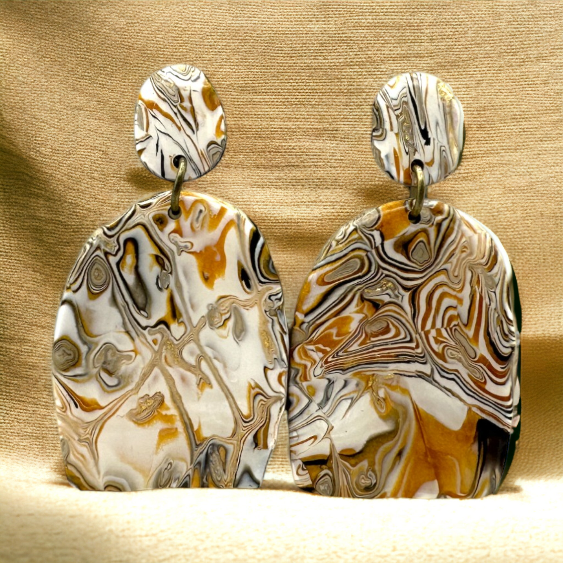 These Pretty Things Azura Collection Solid Arch Post Earrings