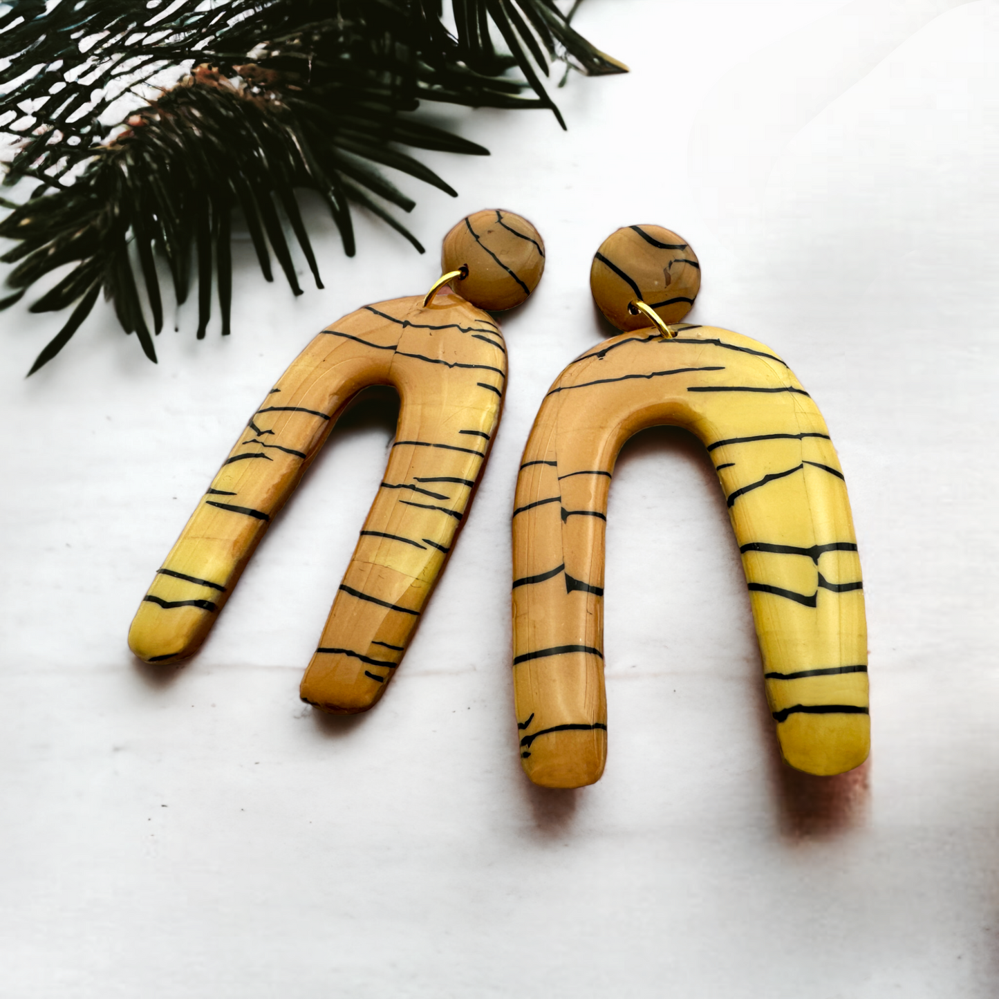 These Pretty Things Bijoux Tiger Collection Extra Large Long Arch Post Earrings
