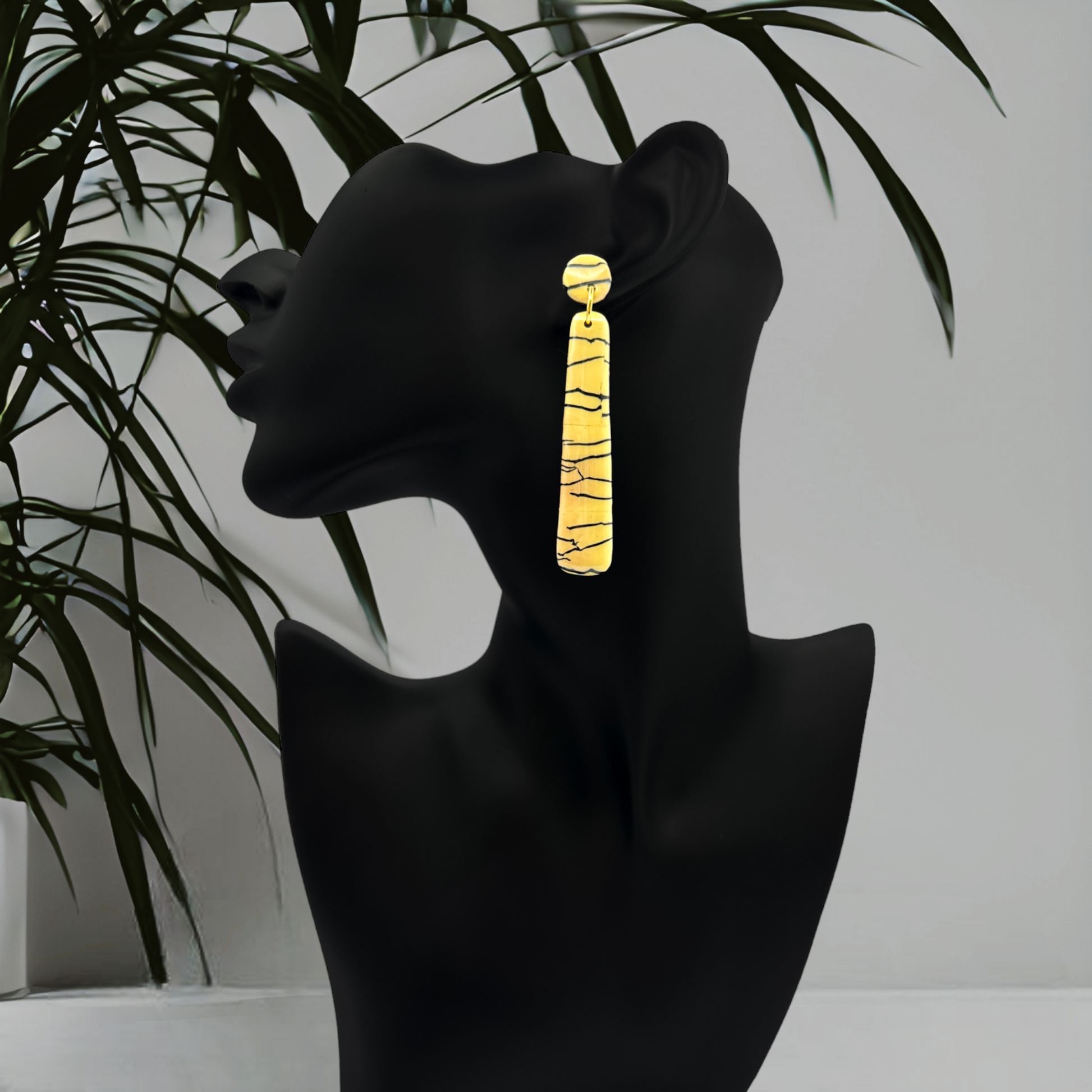 These Pretty Things Bijoux Tiger Collection Large Long Rounded Pencil Post Earrings