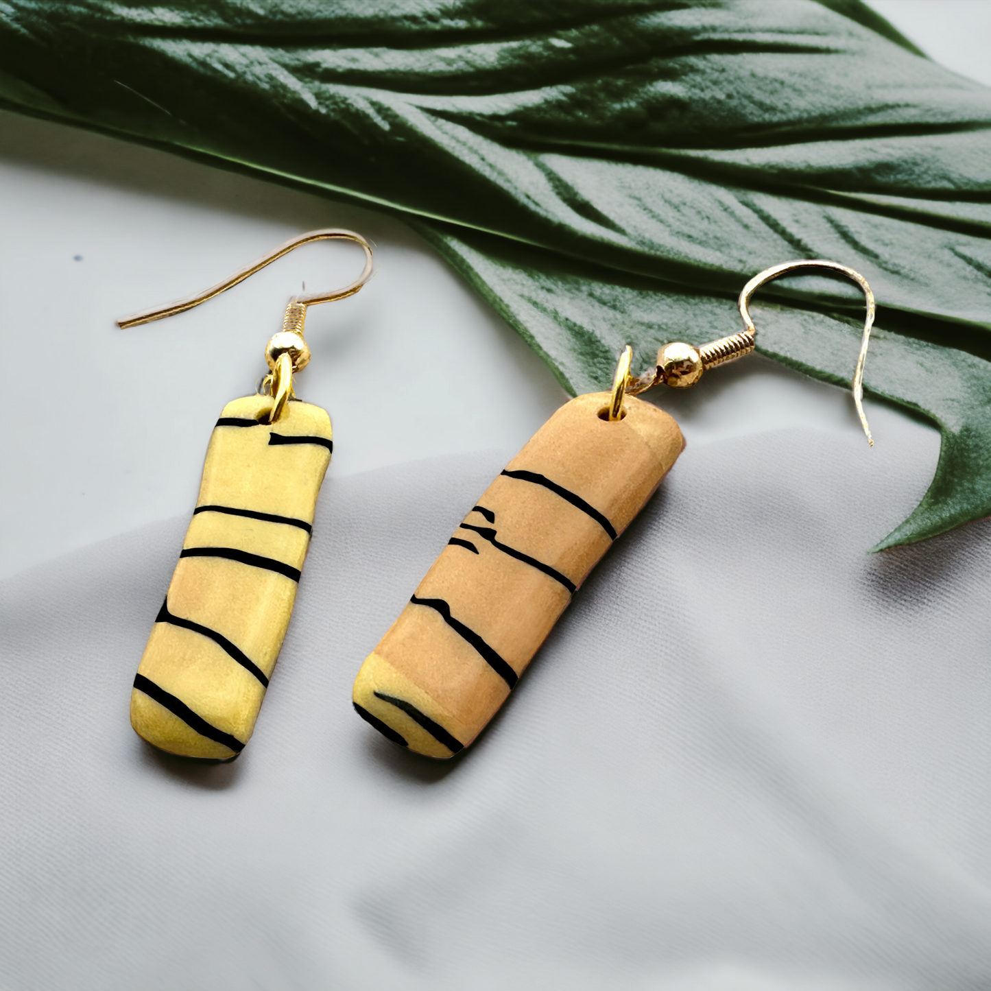 These Pretty Things Bijoux Tiger Collection Smal Oblong Hook Earrings