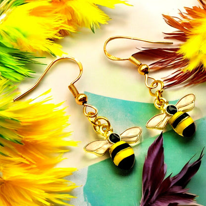 These Pretty Things Charmed Collection Medium Bee Hook Earrings