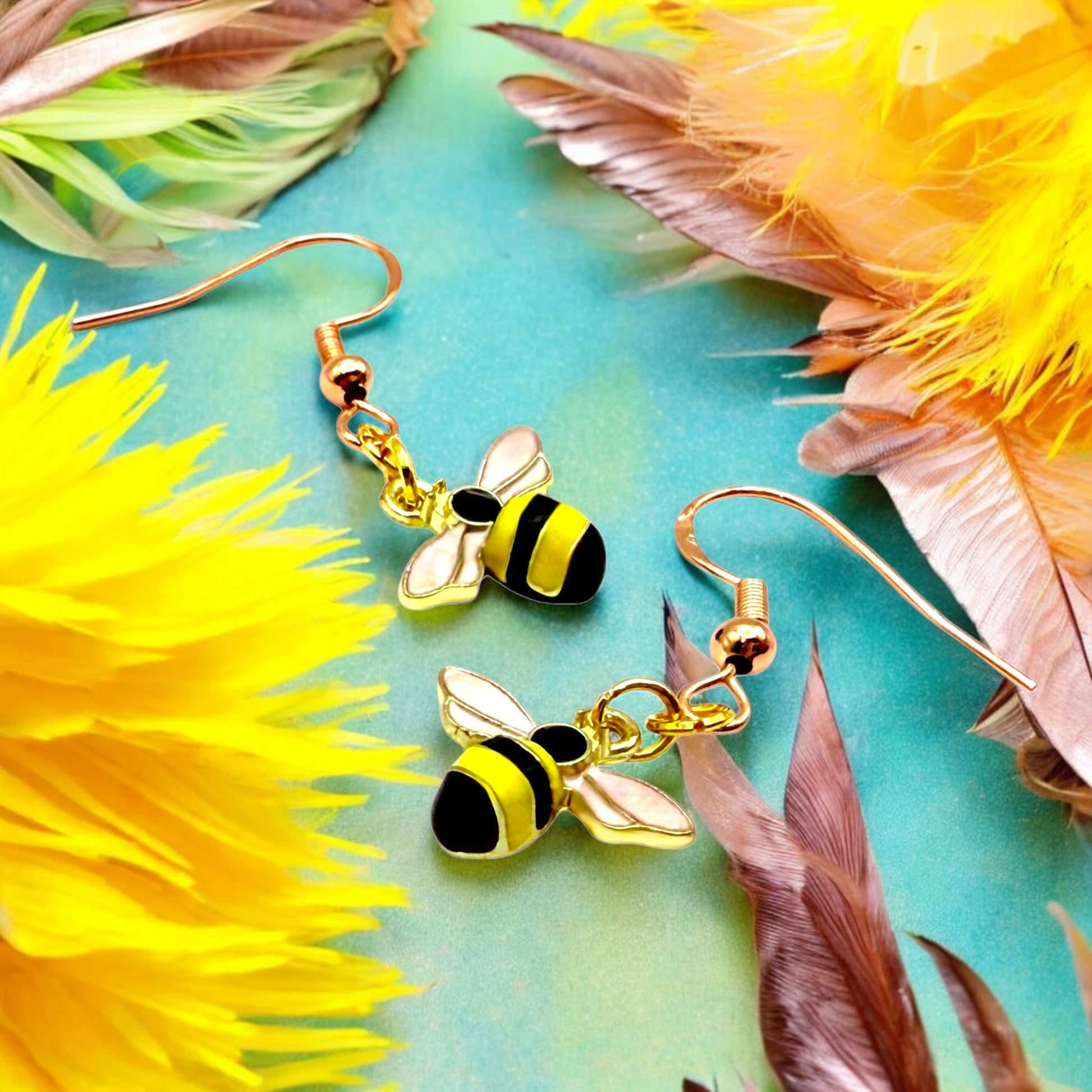 These Pretty Things Charmed Collection Medium Bee Hook Earrings