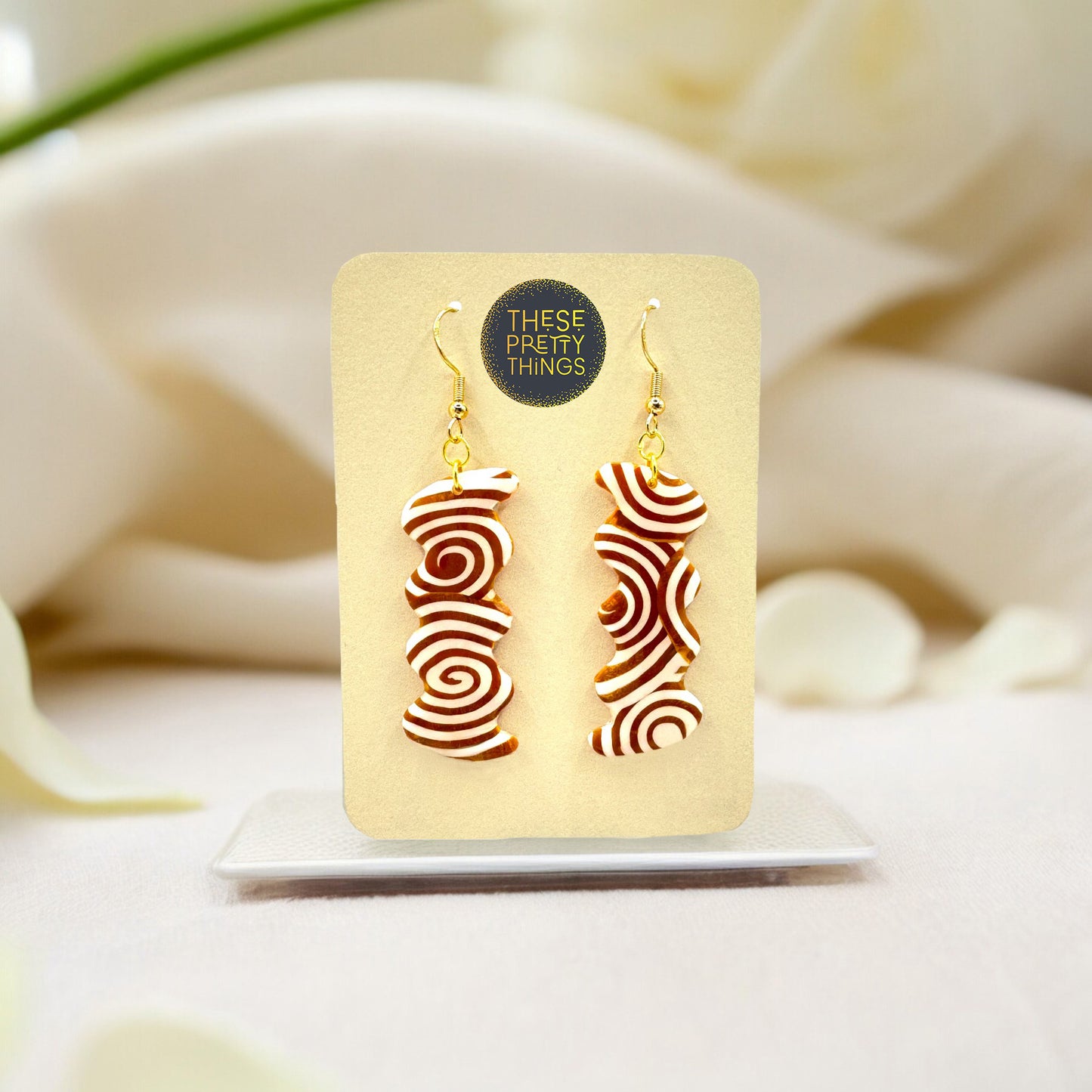 Aurum Helix Squiggly Oblong Earrings