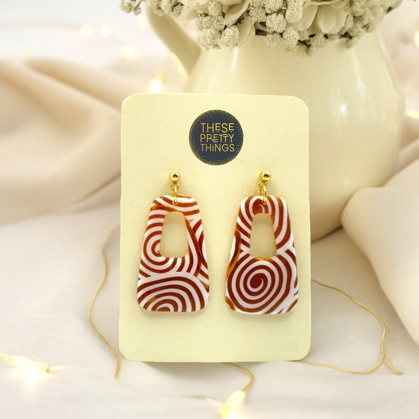 Aurum Helix Freeform Open Oblong Earrings