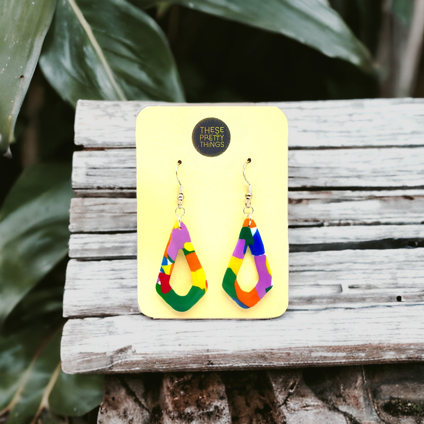 🍹 Club Tropicana Open Teardrop Earrings